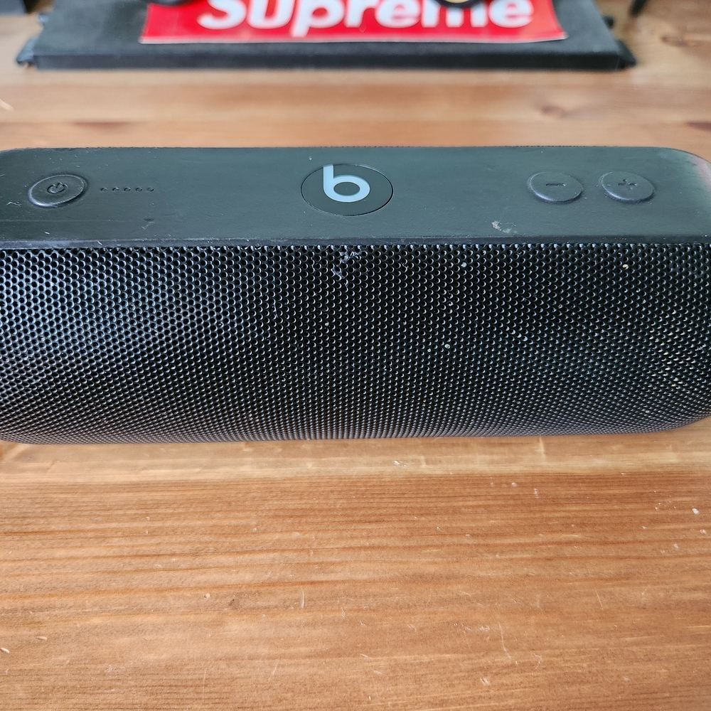 Beats Pill+  Bluetooth Speaker